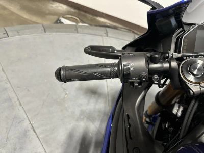 2026 Yamaha YZFR3ATL - Photo 13