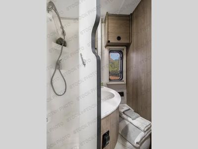 2027 Winnebago EKKO - Photo 7