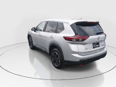 2024 Nissan Rogue - Photo 5