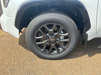 2026 Toyota Tundra — photo 27 view