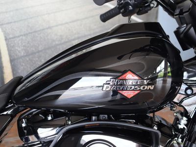 2025 Harley-Davidson FLHX - Street Glide - Photo 12