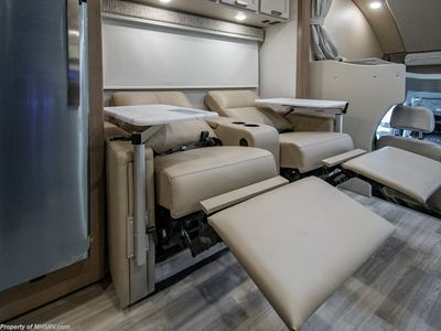 2026 Thor Motor Coach Omni Trail - Photo 9
