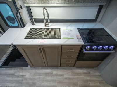2026 Thor Motor Coach Omni Trail - Photo 15