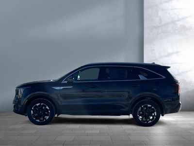 2026 Kia Sorento — rear three-quarter view