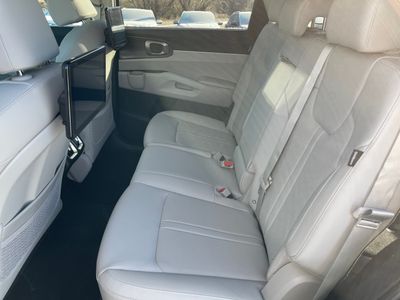2026 Kia Sorento — photo 18 view