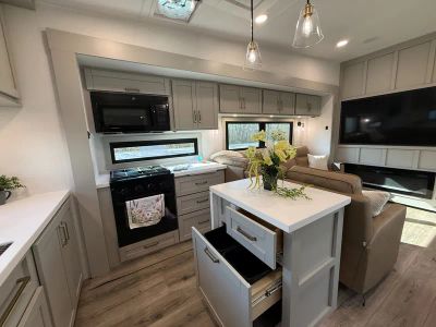 2026 Brinkley RV Model Z - Photo 7