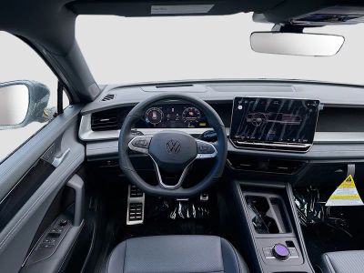 2026 Volkswagen Tiguan — photo 17 view