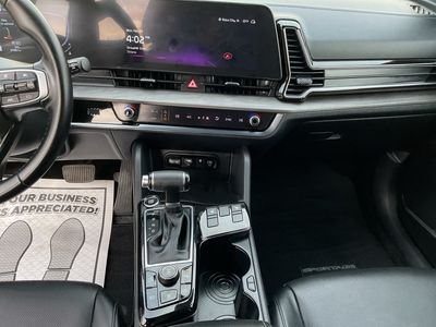 2023 Kia Sportage - Photo 13