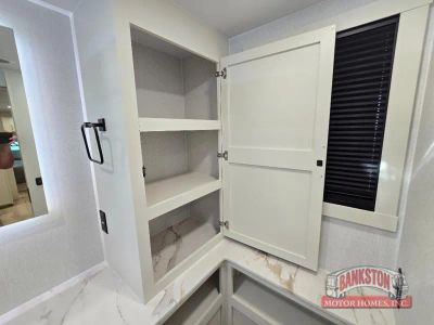 2026 Model I 265 — photo 22 view