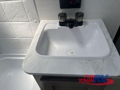 2025 Gulf Stream RV Yellowstone Ranch Edition - Photo 29