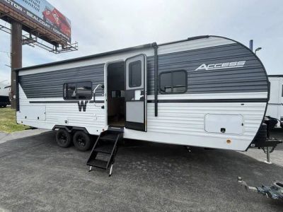 2026 Winnebago ACCESS 25BH — front three-quarter view
