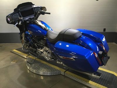 2025 Harley-Davidson FLHX - Street Glide - Photo 4