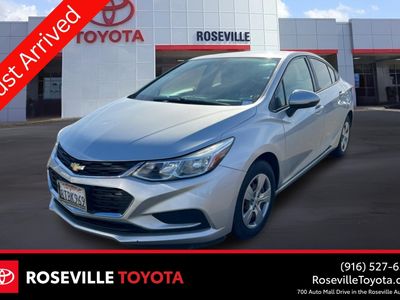 2017 Chevrolet Cruze - Photo 1