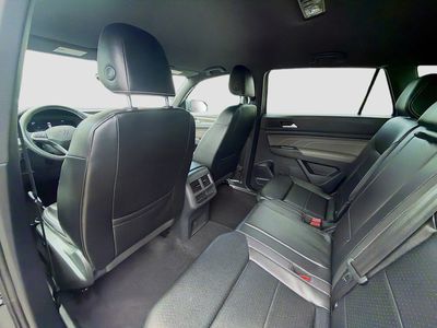 2022 Volkswagen Atlas Cross Sport - Photo 24