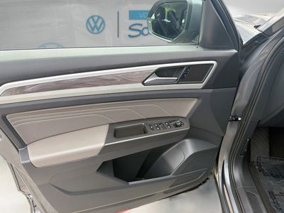 2022 Volkswagen Atlas Cross Sport - Photo 16
