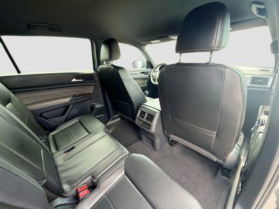 2022 Volkswagen Atlas Cross Sport - Photo 29