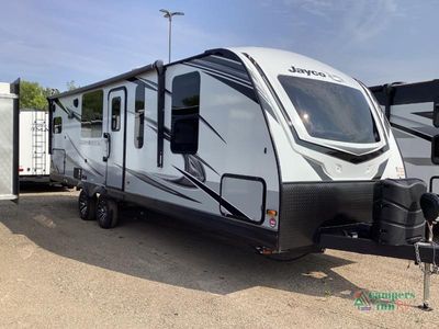 2023 Jayco White Hawk — front three-quarter view