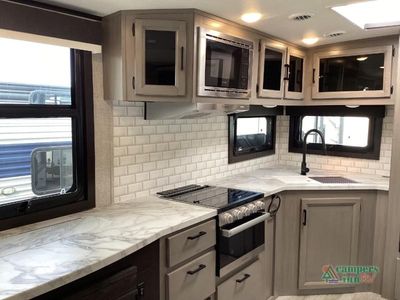2023 Jayco White Hawk — photo 18 view
