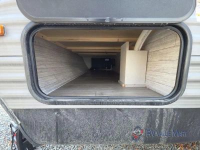 2026 Coachmen RV Catalina Summit Series 8 — photo 13 view
