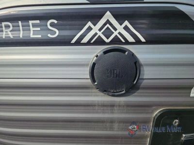 2026 Coachmen RV Catalina Summit Series 8 — photo 19 view