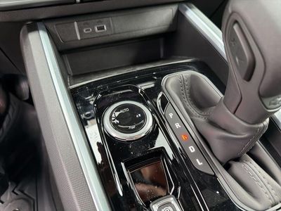 2026 Chevrolet Colorado - Photo 23
