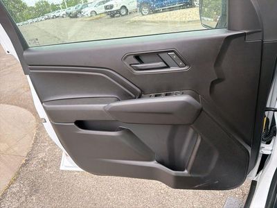 2026 Chevrolet Colorado - Photo 25