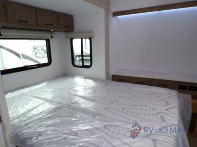 2026 Coachmen RV Adrenaline - Photo 30