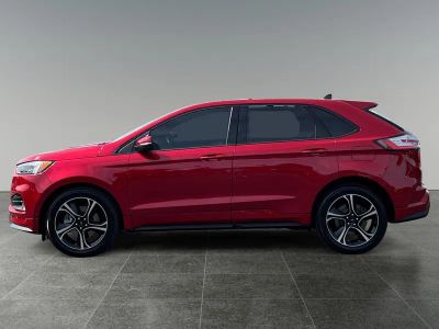 2020 Ford Edge — detail view