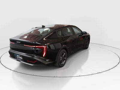 2025 Kia K4 - Photo 7