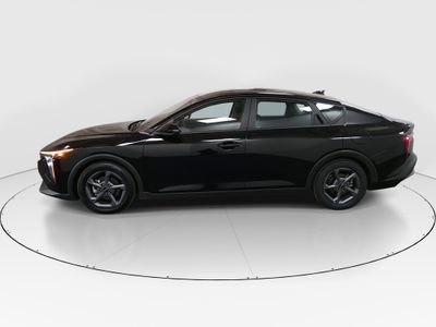 2025 Kia K4 - Photo 4