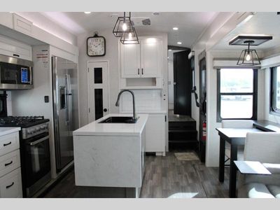 2025 Jayco North Point - Photo 7