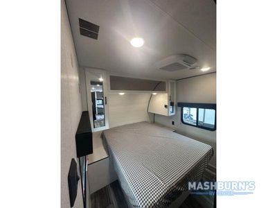 2025 Jayco Jay Flight SLX - Photo 30