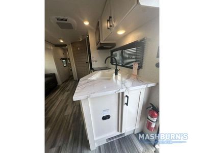 2025 Jayco Jay Flight SLX - Photo 24