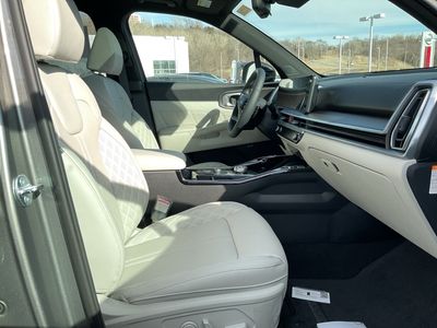 2026 Kia Sorento Hybrid — photo 15 view