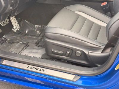 2020 Lexus IS - Photo 27