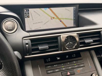 2020 Lexus IS - Photo 34