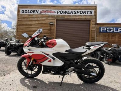 2026 Yamaha YZF-R3 70th Anniversary Edition — front three-quarter view