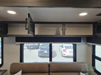 2026 Venture RV SportTrek Touring Edition — photo 40 view