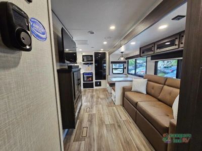 2026 Venture RV SportTrek Touring Edition — photo 12 view