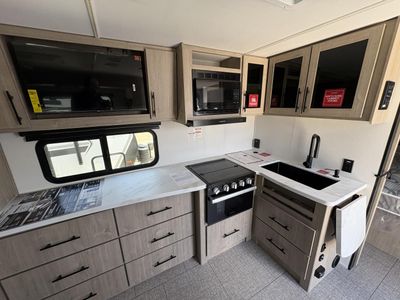 2026 Grand Design Imagine XLS — photo 12 view