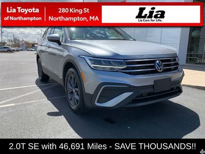 2022 Volkswagen Tiguan SE - Photo 2