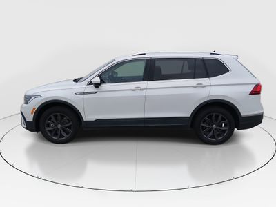 2023 Volkswagen Tiguan - Photo 4