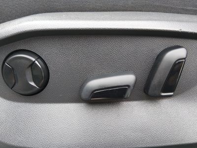2023 Volkswagen Tiguan - Photo 21