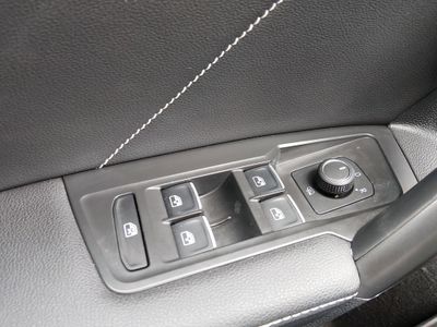 2023 Volkswagen Tiguan - Photo 19