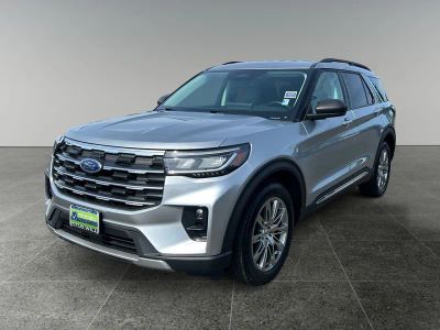 2025 Ford Explorer — rear three-quarter view