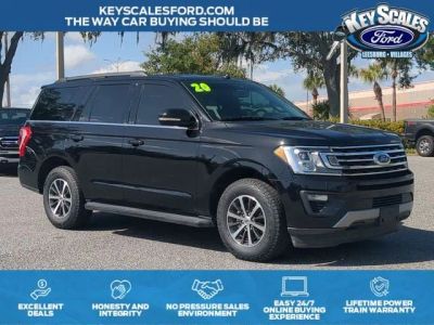 2020 Ford Expedition — side profile view