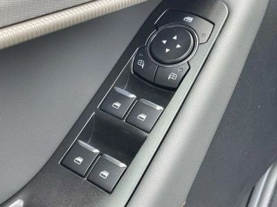 2026 Ford Explorer — photo 12 view