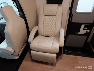 2026 NeXus RV Viper - Photo 13
