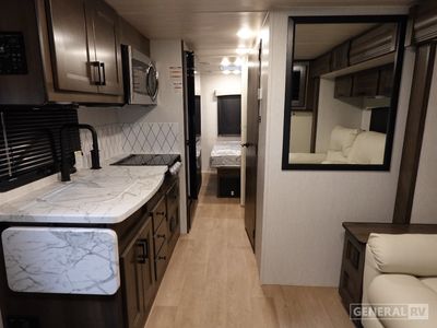 2026 NeXus RV Viper - Photo 5
