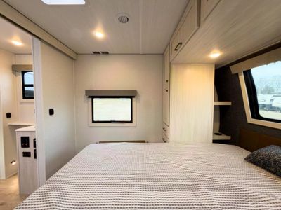 2026 Forest River RV Surveyor Legend - Photo 40